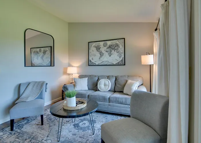 Branson Pointe Royale Resort Condo With Amenities!
